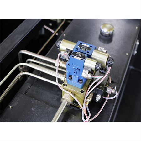 CNC Press Brake Electric Hydraulic Synchro Bending Machine Delem DA53t karo crowning