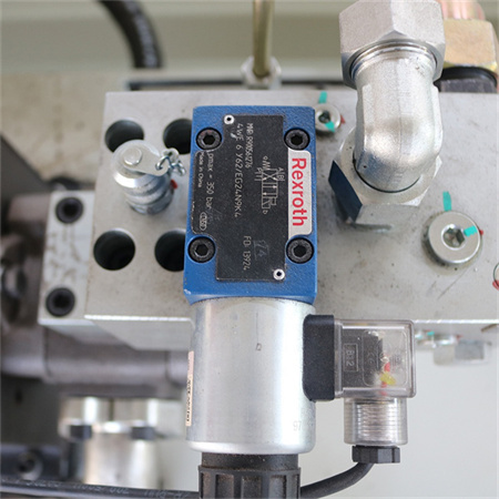 10ft 20ft listrik 3 sumbu cnc hydraulic press brake lan logam digunakake da52s press brake machine