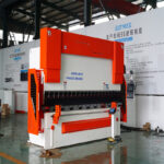 China 220t Cnc Bending Machine 6 + 1 Axis Hydraulic Press Brake Price