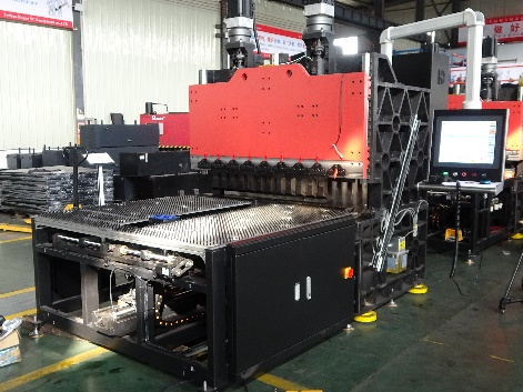 Steel Sheet Aluminium Mlengkung Hydraulic Press Brake Machine